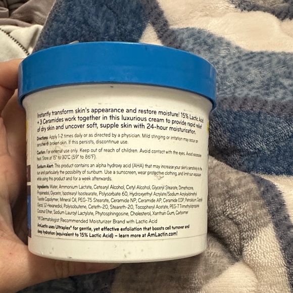 AmLactin Intensive Healing AHA Cream - Picture 3 of 4